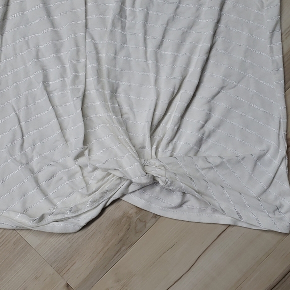 Shirt Bundle 👕 - Picture 3 of 5